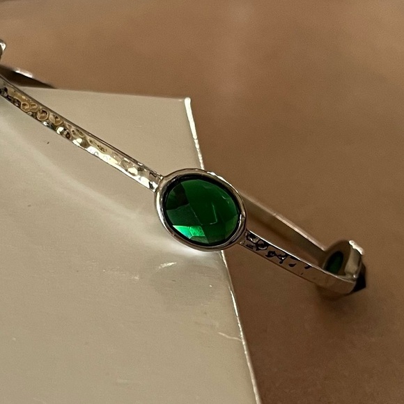 Silver Hammered Bangle Bracelet with Green Faceted Stones - Picture 3 of 5